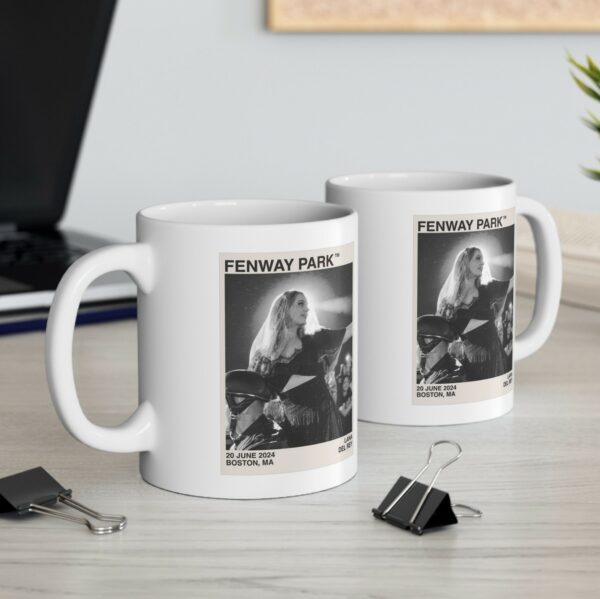 Photo Fenway Park Lana Del Rey Mug Cup